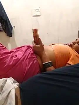 Rajk789456 online show from November 8, 2025, 4:54 pm