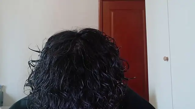 hangzi-0011 online show from October 22, 2025, 7:52 am