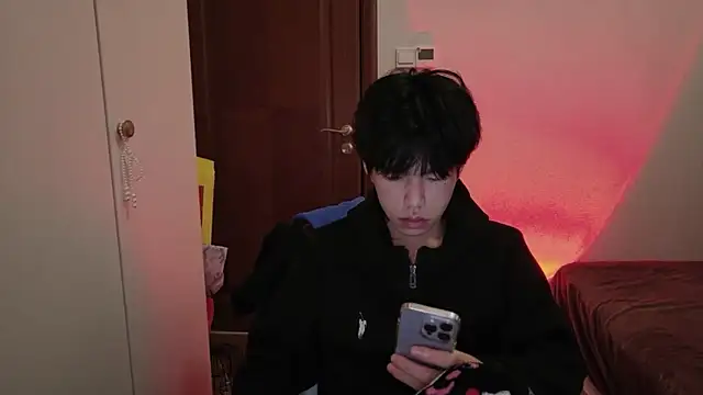 Snapshot of hangzi-0011 chatting on March 1, 2026, 10:15 am hangzi-0011 online show from March 1, 2026, 10:15 am