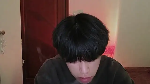 Snapshot of hangzi-0011 chatting on February 25, 2026, 4:34 am hangzi-0011 online show from February 25, 2026, 4:34 am