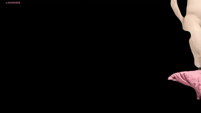 Snapshot of uinguing chatting on November 29, 2025, 3:23 pm uinguing online show from November 29, 2025, 3:23 pm