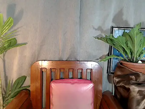 amandareddragon online show from March 19, 2026, 2:44 am