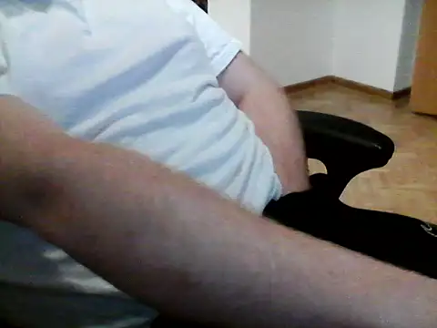 Domm123 online show from October 6, 2025, 4:19 pm