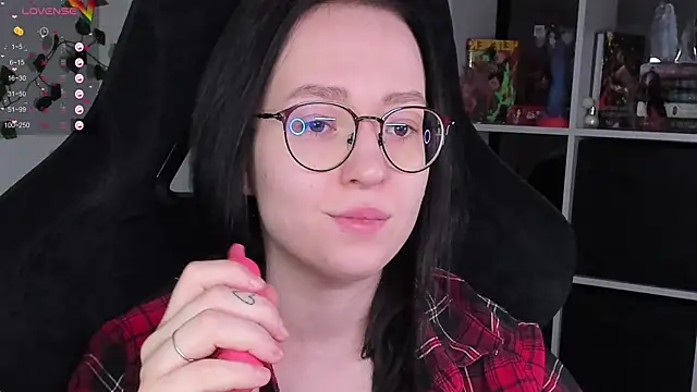 Snapshot of power_robynn chatting on October 22, 2025, 7:41 am power robynn online show from October 22, 2025, 7:41 am