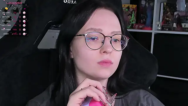 Snapshot of power_robynn chatting on November 1, 2025, 1:12 am power robynn online show from November 1, 2025, 1:12 am