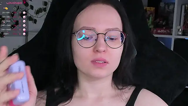 Snapshot of power_robynn chatting on November 6, 2025, 11:25 am power robynn online show from November 6, 2025, 11:25 am