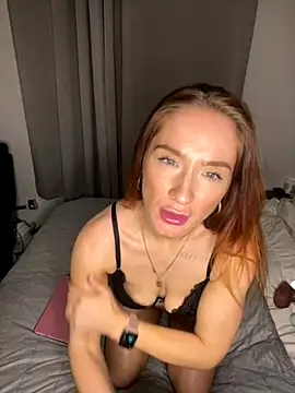 Cherry-L-28 online show from October 11, 2025, 8:32 pm