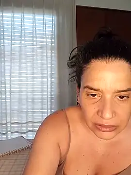 MoritaSalvaj online show from November 30, 2025, 5:58 pm