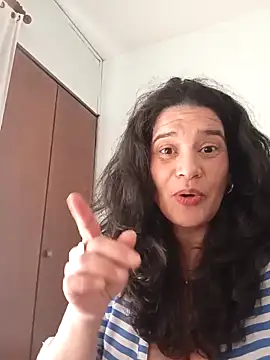 MoritaSalvaj online show from October 3, 2025, 3:46 pm