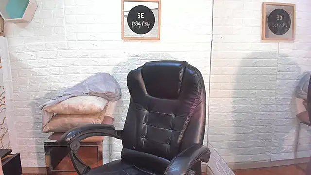 Eily Blunts online show from October 29, 2025, 12:59 pm