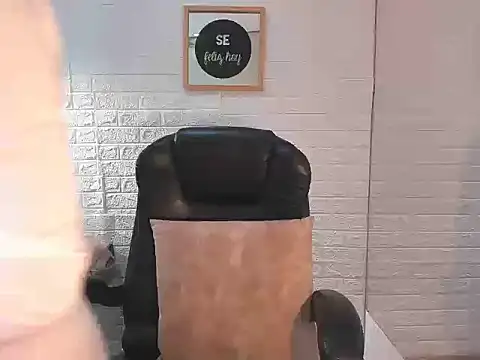 Eily Blunts online show from October 9, 2025, 12:38 pm