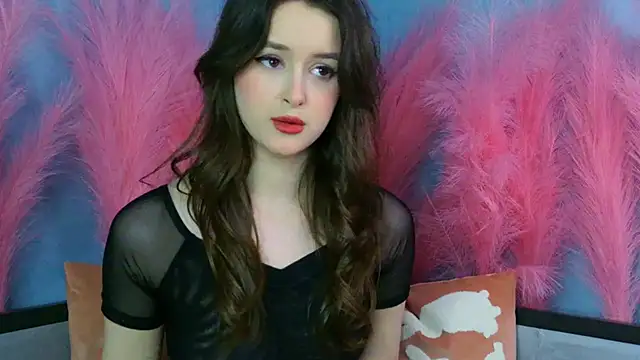 EvaSwen online show from December 17, 2025, 9:53 pm