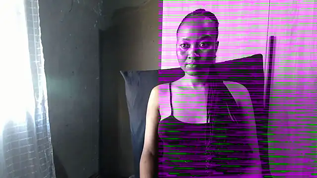 Snapshot of petitenanax2020 chatting on November 5, 2025, 6:49 am petitenanax2020 online show from November 5, 2025, 6:49 am