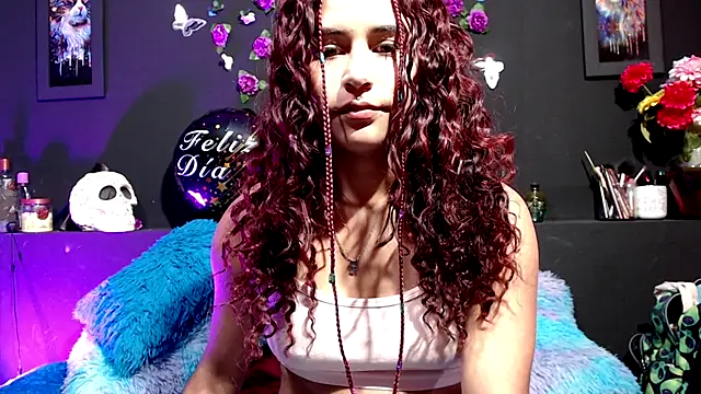 Zayra Velisse1 online show from October 16, 2025, 10:07 pm