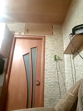 Apeesynka55211 online show from April 14, 2026, 6:24 pm