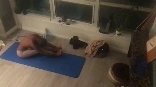 tia   fox online show from October 29, 2025, 4:22 am