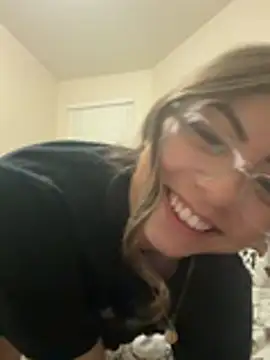 Snapshot of bunnygorl12 chatting on March 13, 2026, 7:02 am bunnygorl12 online show from March 13, 2026, 7:02 am