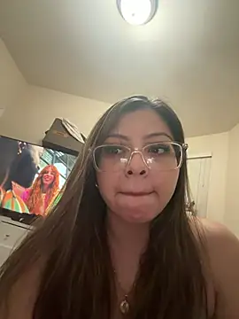 Snapshot of bunnygorl12 chatting on May 13, 2026, 5:58 am bunnygorl12 online show from May 13, 2026, 5:58 am