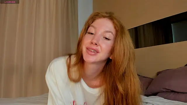 ariyyaaa online show from November 3, 2025, 3:12 am