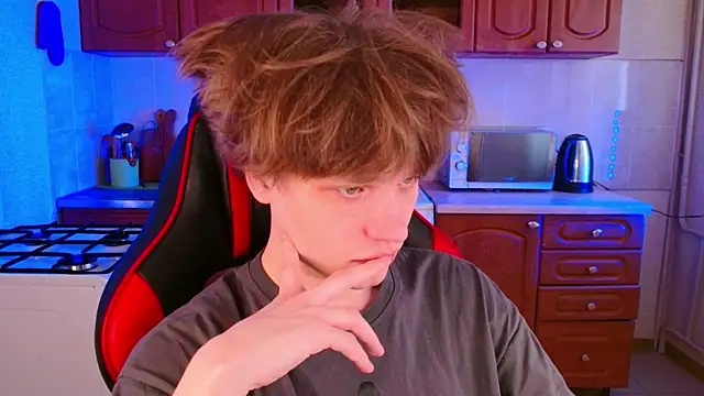 jeffreyue online show from December 23, 2025, 6:23 am