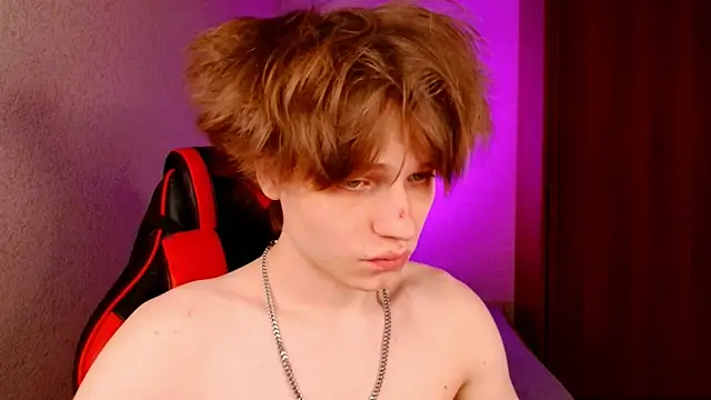 jeffreyue online show from October 5, 2025, 4:42 pm