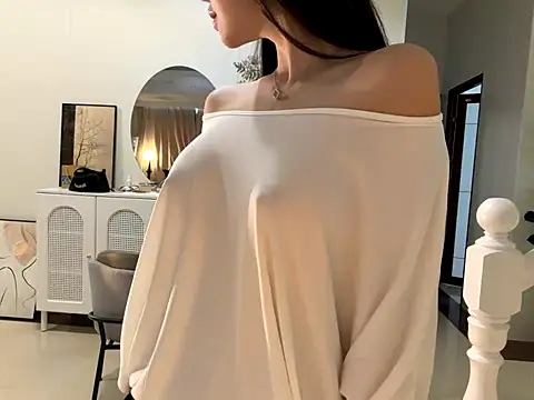 xiaowan x online show from October 2, 2025, 7:45 am