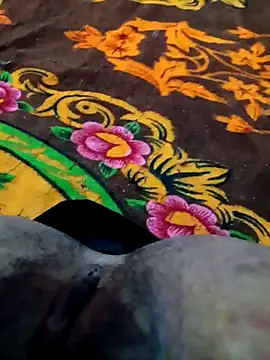 Hotty ruvi online show from October 14, 2025, 4:29 pm