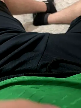 vvUMvv online show from November 22, 2025, 7:18 am