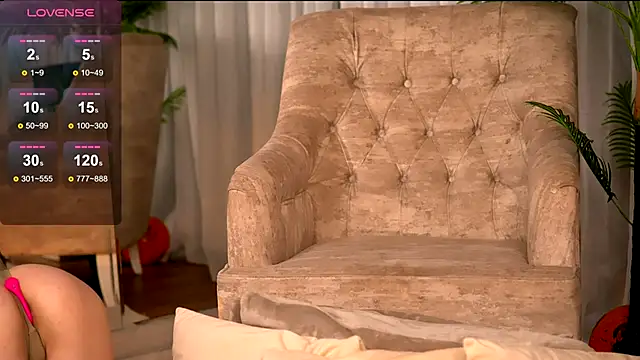 Snapshot of ErisVesper chatting on November 22, 2025, 4:00 am ErisVesper online show from November 22, 2025, 4:00 am