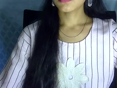 Snapshot of Shazi_1 chatting on May 24, 2026, 3:45 pm Shazi 1 online show from May 24, 2026, 3:45 pm