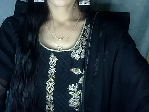 Snapshot of Shazi_1 chatting on January 19, 2026, 3:27 pm Shazi 1 online show from January 19, 2026, 3:27 pm