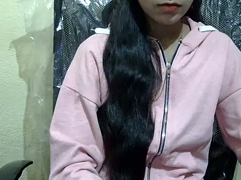 Snapshot of Shazi_1 chatting on November 12, 2025, 11:14 am Shazi 1 online show from November 12, 2025, 11:14 am