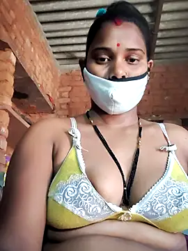 Katrina kaif143 online show from March 27, 2026, 5:05 am