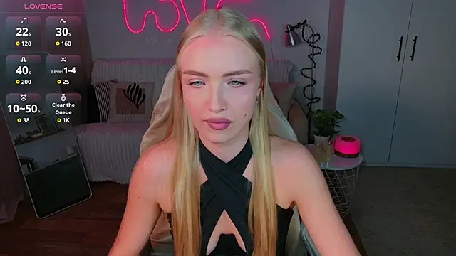 TessaGrays online show from May 29, 2026, 12:22 pm