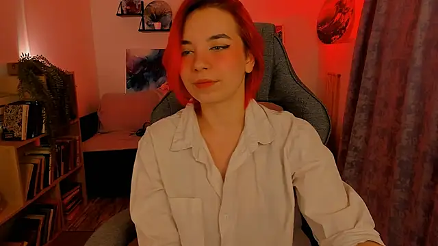 MarcelineChi online show from December 15, 2025, 11:38 am