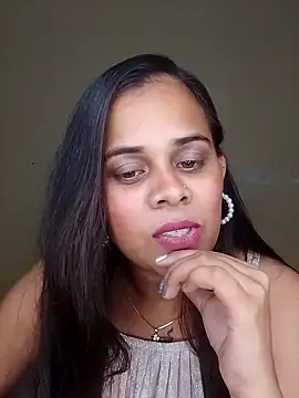 Snapshot of Naughtysilk chatting on October 18, 2025, 6:54 pm Naughtysilk online show from October 18, 2025, 6:54 pm