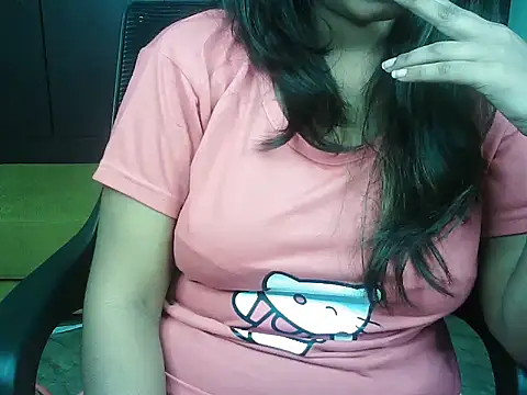 baby-panda4 online show from September 30, 2025, 7:31 pm