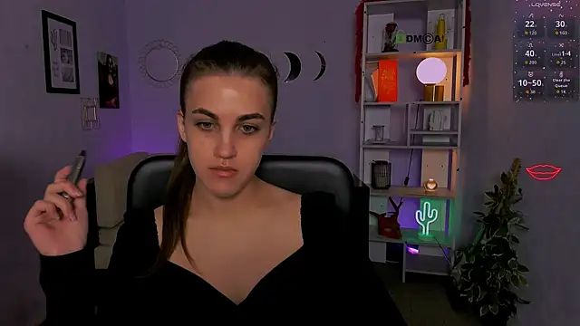 Snapshot of lina_fox12 chatting on May 11, 2026, 12:28 pm lina fox12 online show from May 11, 2026, 12:28 pm