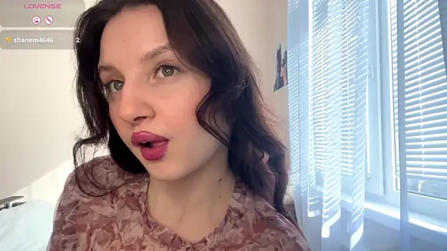 JanellHousen online show from March 26, 2026, 6:22 am