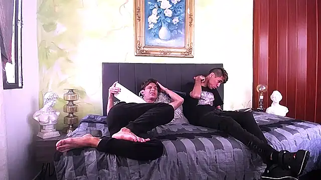 fuck seduction online show from December 2, 2025, 1:24 pm