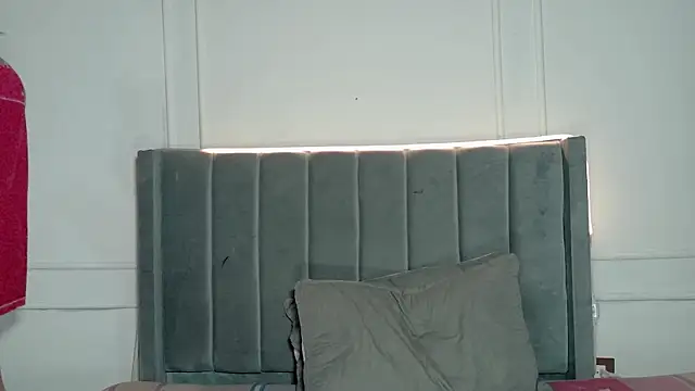 luxuryheaven 8 online show from February 28, 2026, 8:52 pm