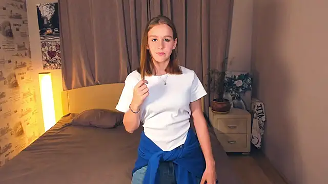 TienKnous online show from October 14, 2025, 5:35 pm