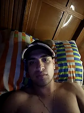 Snapshot of daniandr119 chatting on November 27, 2025, 1:50 am daniandr119 online show from November 27, 2025, 1:50 am