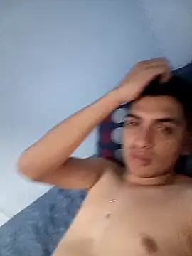 Snapshot of daniandr119 chatting on December 2, 2025, 2:23 am daniandr119 online show from December 2, 2025, 2:23 am