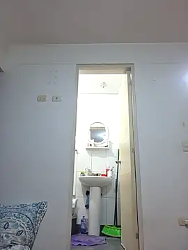 Khloekiss online show from November 13, 2025, 12:25 am