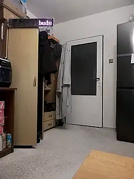 honzinka83 online show from January 10, 2026, 6:58 pm