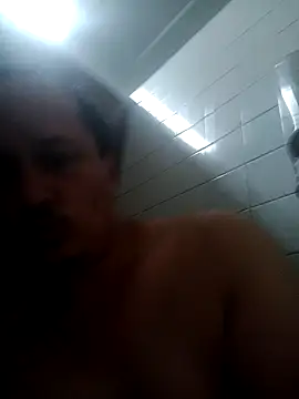 macKnd online show from September 30, 2025, 4:18 am