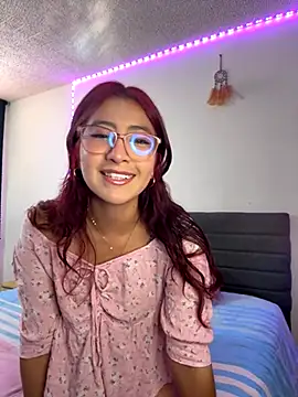 Snapshot of saramooon chatting on November 27, 2025, 1:11 pm saramooon online show from November 27, 2025, 1:11 pm