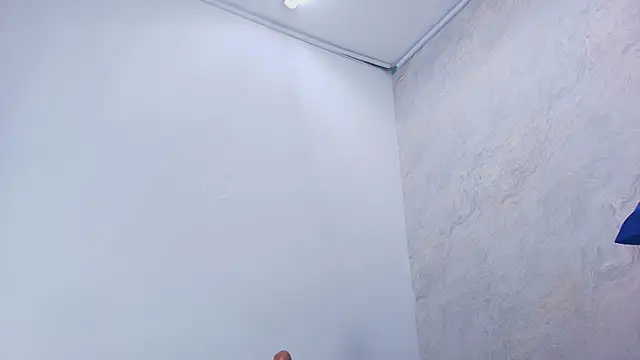 ashly mr online show from October 25, 2025, 11:53 am