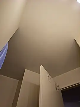 Roddog18 online show from October 7, 2025, 1:50 am